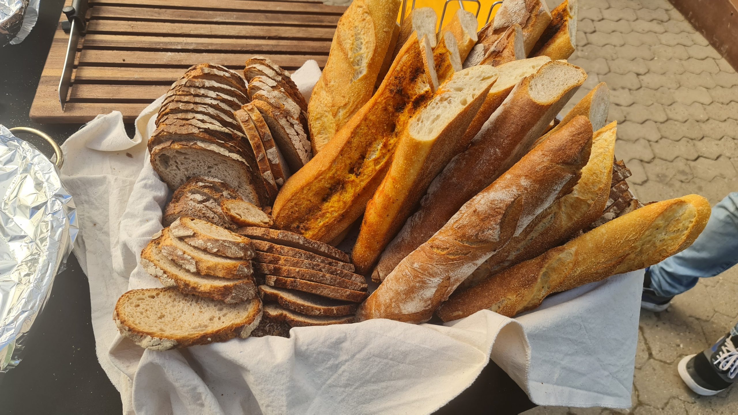 20230527_175257 Brotkorb aus handwerklicher Produktion