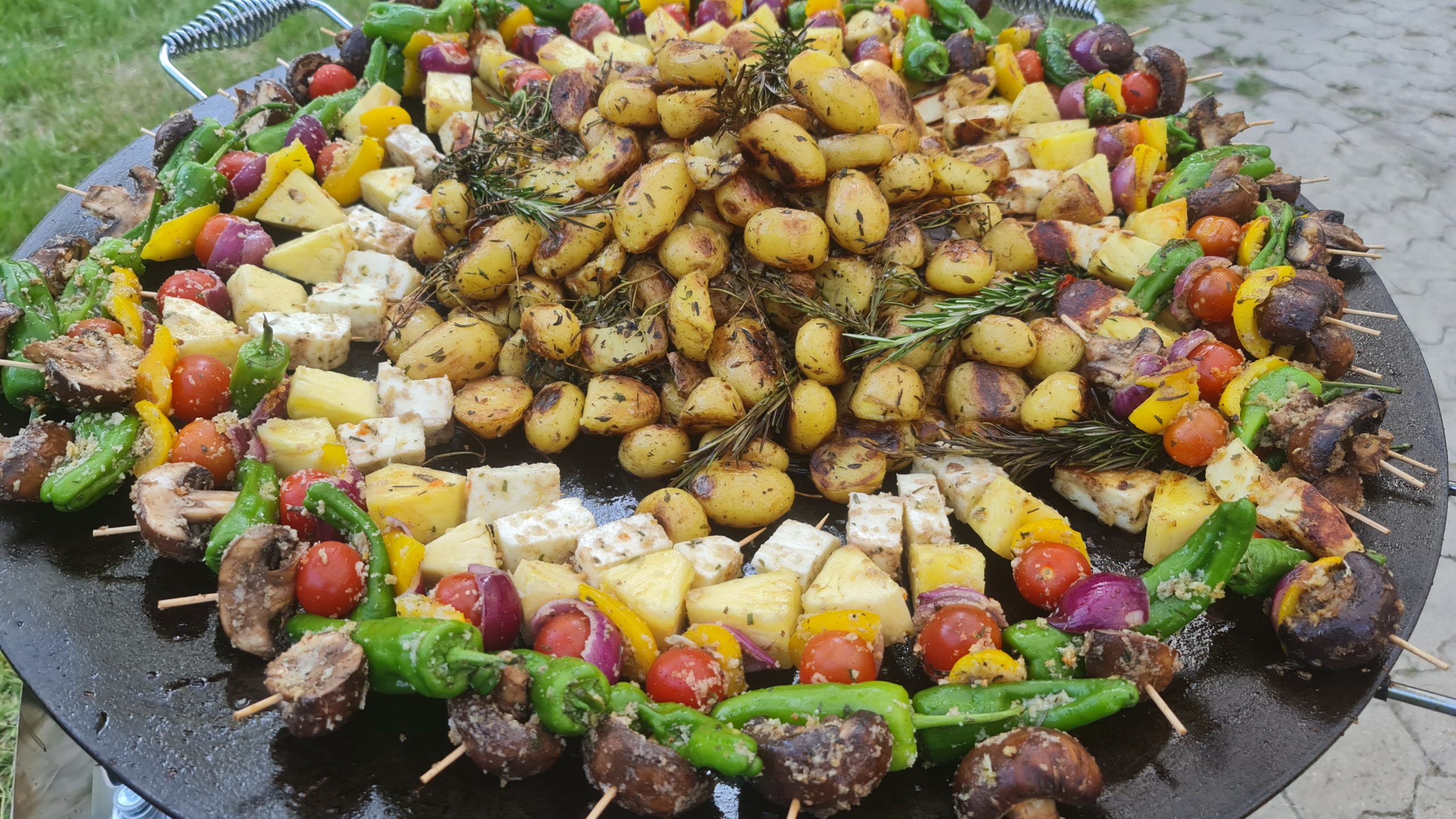 Sliced meat on board   catering